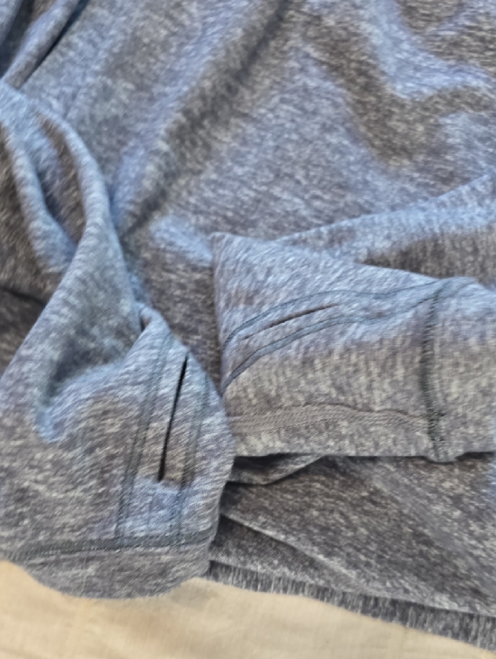 Ivivva by Lululemon Four Count Heathered Gray Shrug Girls Size 10 - Picture 8 of 11